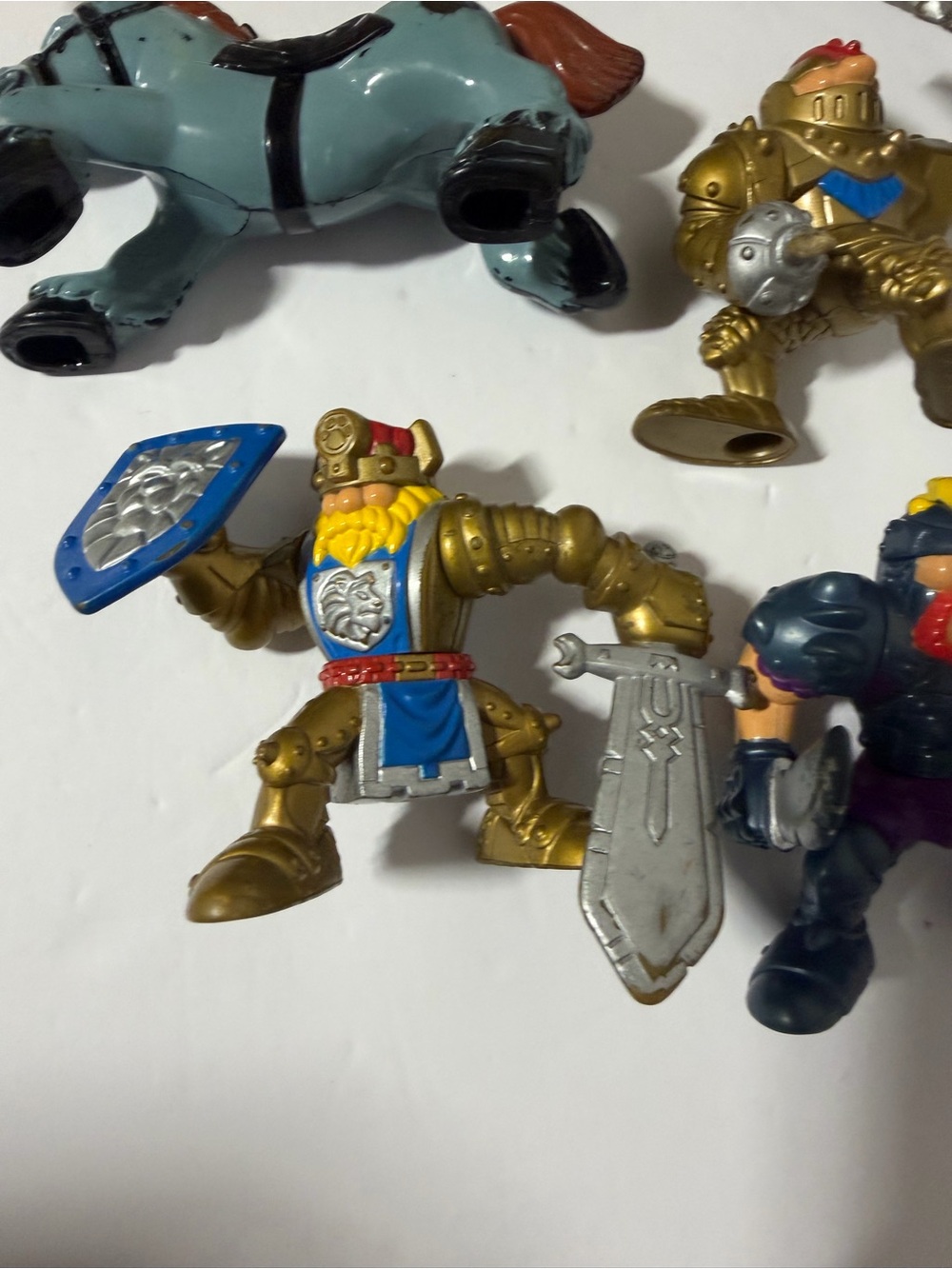 Vintage Fantasy Action Figure & Horse Lot – Knights Warriors & Accessories - Picture 4 of 5